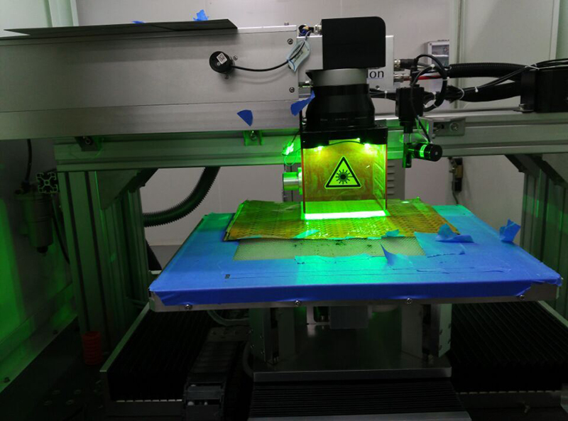 Laser cutting adsorption dual purpose